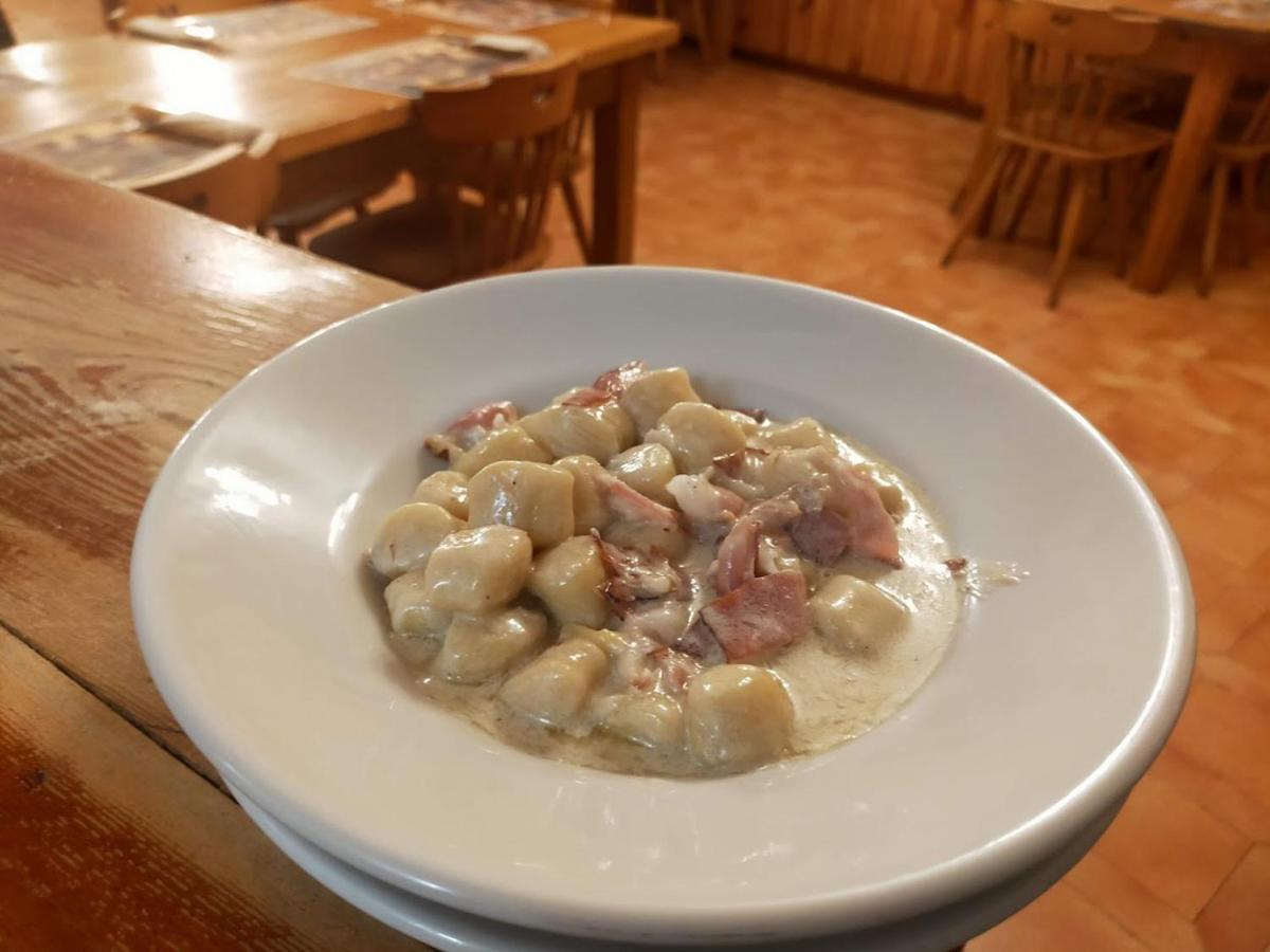 Locanda Da Tullio Capovalle Eksteriør billede